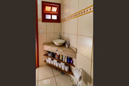 Casa para alugar com 125m², 3 quartos e 2 vagasBanheiro da Suíte