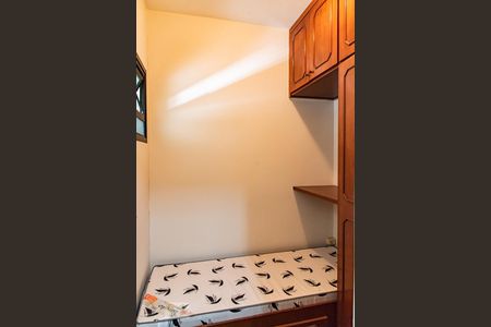 Apartamento para alugar com 180m², 5 quartos e 2 vagasQuarto de Serviço