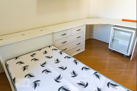 Apartamento para alugar com 180m², 5 quartos e 2 vagasCama