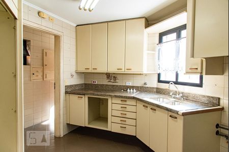 Apartamento para alugar com 180m², 5 quartos e 2 vagasCozinha