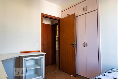 Apartamento para alugar com 180m², 5 quartos e 2 vagasQuarto 2