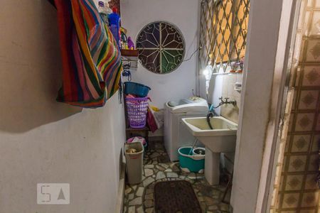Casa de condomínio à venda com 300m², 5 quartos e 2 vagasÁrea de Serviço