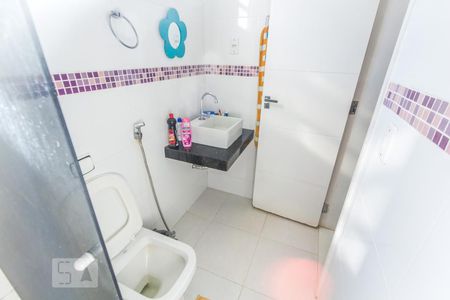 Casa de condomínio à venda com 300m², 5 quartos e 2 vagasBanheiro Suíte 1