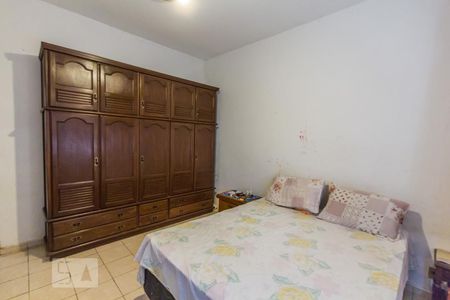 Casa de condomínio à venda com 300m², 5 quartos e 2 vagasQuarto 1