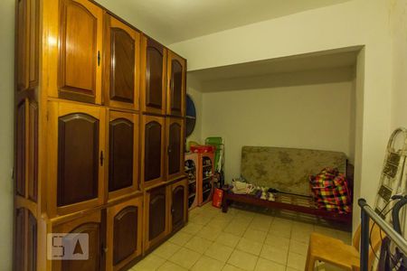 Casa de condomínio à venda com 300m², 5 quartos e 2 vagasQuarto 2