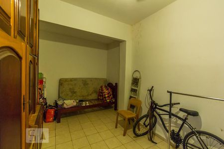 Casa de condomínio à venda com 300m², 5 quartos e 2 vagasQuarto 2