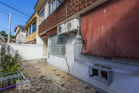 Casa de condomínio à venda com 300m², 5 quartos e 2 vagasQuintal