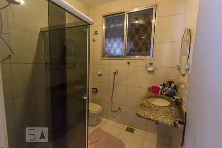 Casa de condomínio à venda com 300m², 5 quartos e 2 vagasBanheiro Social 1
