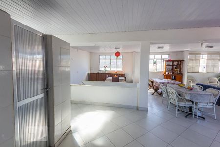 Casa de condomínio à venda com 300m², 5 quartos e 2 vagasSala 3