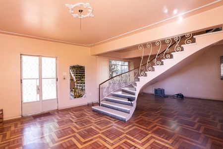 Sala de casa à venda com 3 quartos, 300m² em Partenon, Porto Alegre