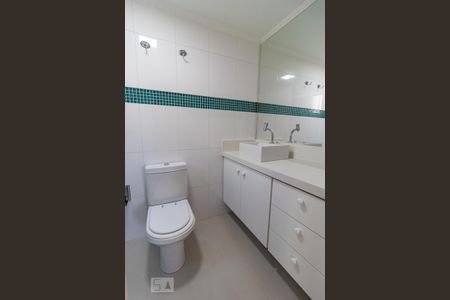 Apartamento para alugar com 60m², 2 quartos e 1 vaga Apartamento para alugar com 60m², 2 quartos e 1 vagaBanheiro