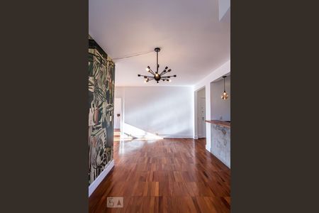 Apartamento à venda com 85m², 2 quartos e sem vagaSala