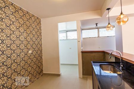 Apartamento à venda com 85m², 2 quartos e sem vagaCozinha