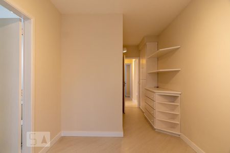 Apartamento para alugar com 76m², 2 quartos e 1 vagaSuíte