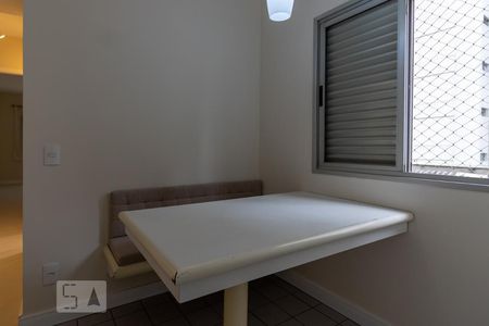 Apartamento para alugar com 76m², 2 quartos e 1 vagaCopa