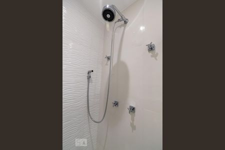 Apartamento para alugar com 76m², 2 quartos e 1 vagaBanheiro Suíte