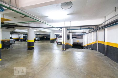 Apartamento para alugar com 76m², 2 quartos e 1 vagaGaragem