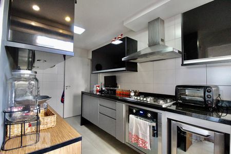 Apartamento à venda com 183m², 3 quartos e 3 vagasCozinha