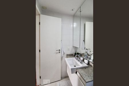 Apartamento à venda com 183m², 3 quartos e 3 vagasBanheiro da Suíte 3