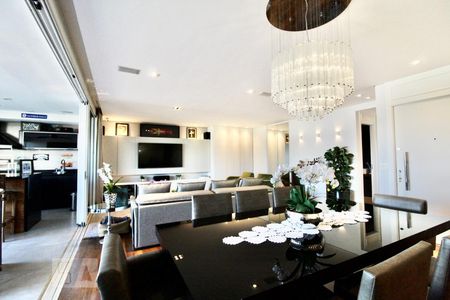 Sala de apartamento à venda com 3 quartos, 183m² em Campo Belo, São Paulo