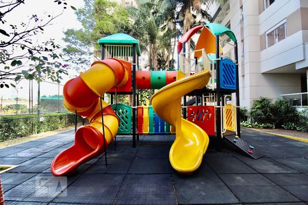 Apartamento à venda com 183m², 3 quartos e 3 vagasPlayground