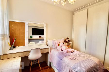 Apartamento à venda com 183m², 3 quartos e 3 vagasSuíte 2