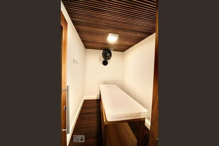 Apartamento à venda com 183m², 3 quartos e 3 vagasSauna