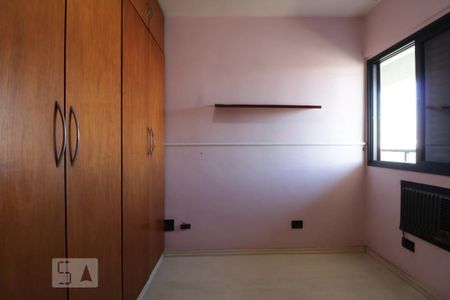 Quarto 1 de apartamento para alugar com 2 quartos, 58m² em Tatuapé, São Paulo