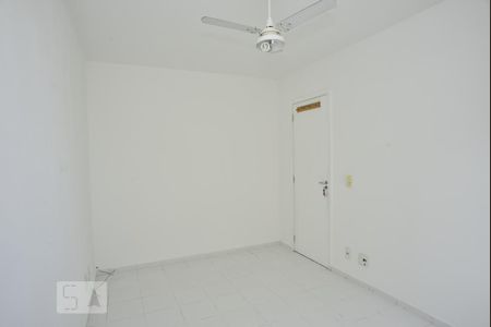 Apartamento à venda com 54m², 2 quartos e 1 vagaQuarto 2