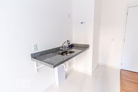 Sala com cozinha de apartamento para alugar com 1 quarto, 35m² em República, São Paulo