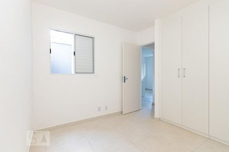 Quarto 1 de apartamento para alugar com 2 quartos, 41m² em Vila Ré, São Paulo