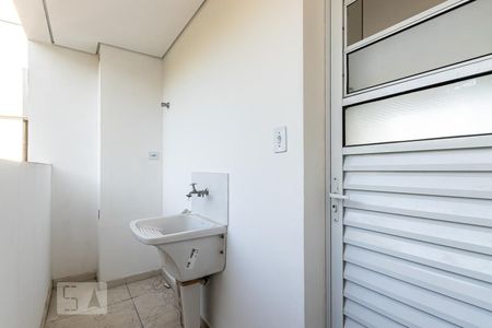 Apartamento à venda com 41m², 2 quartos e sem vaga Apartamento à venda com 41m², 2 quartos e sem vagaÁrea de serviço