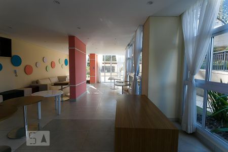 Apartamento à venda com 48m², 2 quartos e 1 vaga Apartamento à venda com 48m², 2 quartos e 1 vagaÁrea comum - Salão de festas