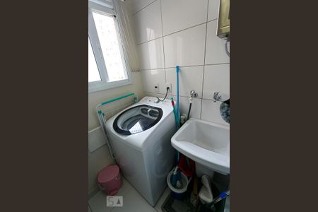 Apartamento à venda com 48m², 2 quartos e 1 vaga Apartamento à venda com 48m², 2 quartos e 1 vagaÁrea de Serviço