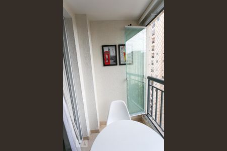 Apartamento à venda com 48m², 2 quartos e 1 vaga Apartamento à venda com 48m², 2 quartos e 1 vagaSacada