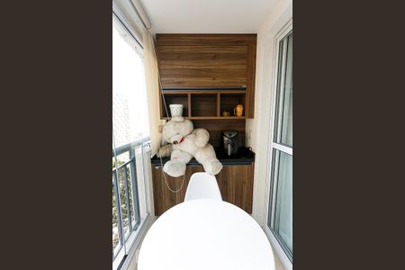 Apartamento à venda com 48m², 2 quartos e 1 vaga Apartamento à venda com 48m², 2 quartos e 1 vagaSacada