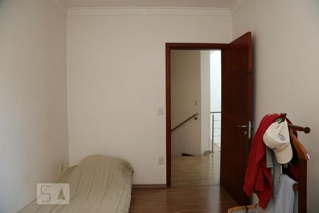 Casa à venda com 385m², 4 quartos e 6 vagasSuíte 2 