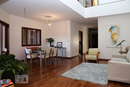 Sala de casa à venda com 4 quartos, 385m² em Jardim Colombo, São Paulo