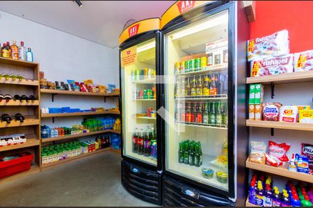Apartamento para alugar com 56m², 2 quartos e 1 vagaMini Mercado