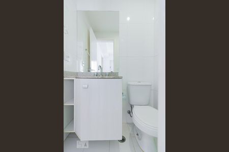 Apartamento à venda com 79m², 2 quartos e 2 vagasBanheiro da Suíte 2