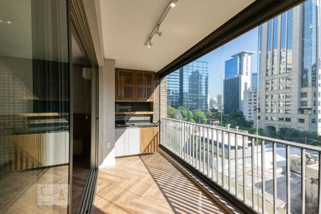 Varanda de kitnet/studio à venda com 1 quarto, 61m² em Itaim Bibi, São Paulo