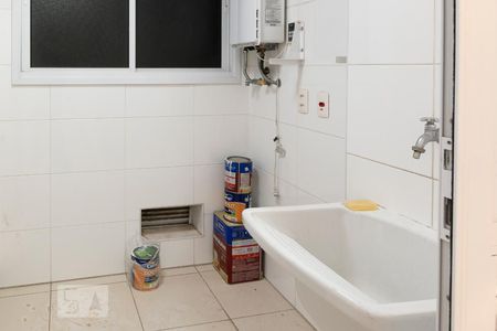 Apartamento para alugar com 103m², 3 quartos e 2 vagas Apartamento para alugar com 103m², 3 quartos e 2 vagasÁrea de Serviço