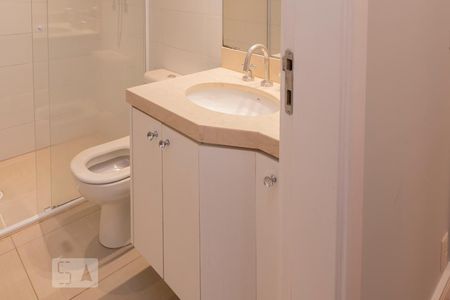 Apartamento para alugar com 103m², 3 quartos e 2 vagas Apartamento para alugar com 103m², 3 quartos e 2 vagasBanheiro da Suíte