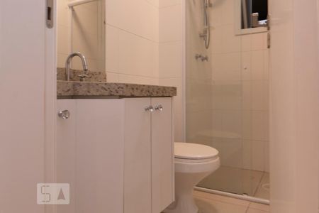 Apartamento para alugar com 103m², 3 quartos e 2 vagas Apartamento para alugar com 103m², 3 quartos e 2 vagasBanheiro Social 1