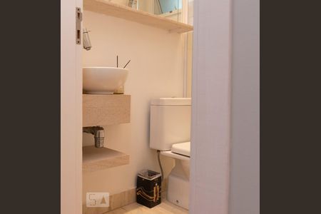 Apartamento para alugar com 103m², 3 quartos e 2 vagas Apartamento para alugar com 103m², 3 quartos e 2 vagasBanheiro Social 2