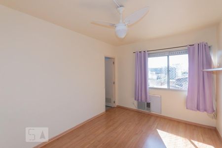 Suíte de apartamento para alugar com 4 quartos, 180m² em Tijuca, Rio de Janeiro