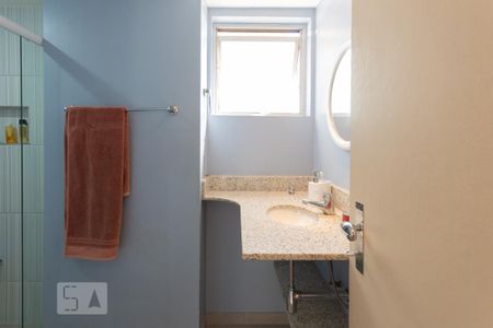 Apartamento para alugar com 180m², 4 quartos e 3 vagasBanheiro Suíte