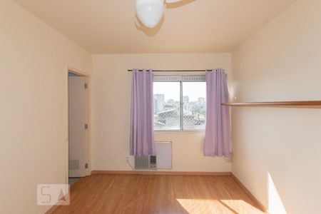 Suíte de apartamento para alugar com 4 quartos, 180m² em Tijuca, Rio de Janeiro