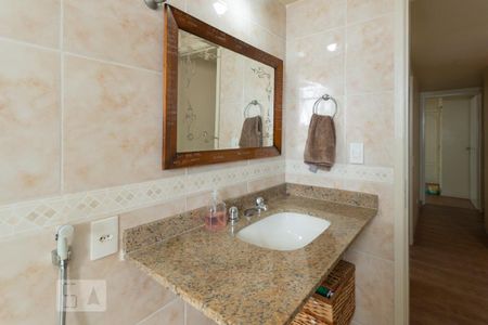 Apartamento para alugar com 180m², 4 quartos e 3 vagasBanheiro