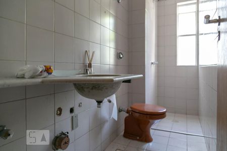 Apartamento à venda com 83m², 3 quartos e 2 vagasBanheiro